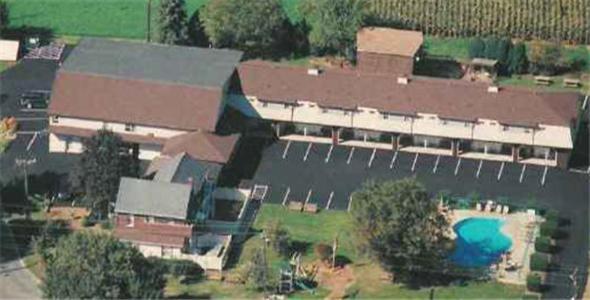 Cherry Lane Motor Inn Amish Country Ronks Exteriör bild