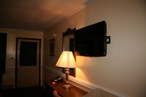 Cherry Lane Motor Inn Amish Country Ronks Exteriör bild